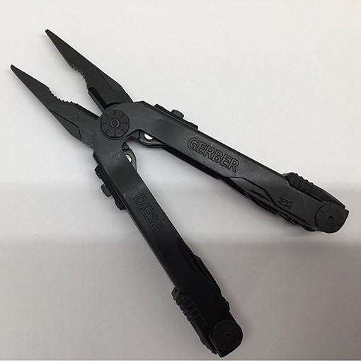 Multi Tool - Black stainless - One handed use multi plier - #1 rated multi plier - Tactical black multi tool